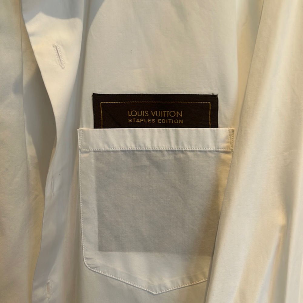 Louis Vuitton button down - Picture 2 of 6